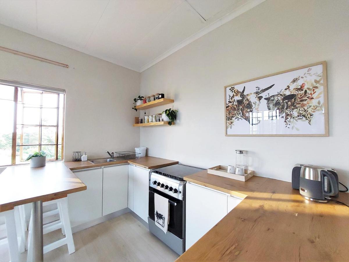Upmarket Off Grid Cottage On Organic Farm In Secure Estate Howick Kültér fotó